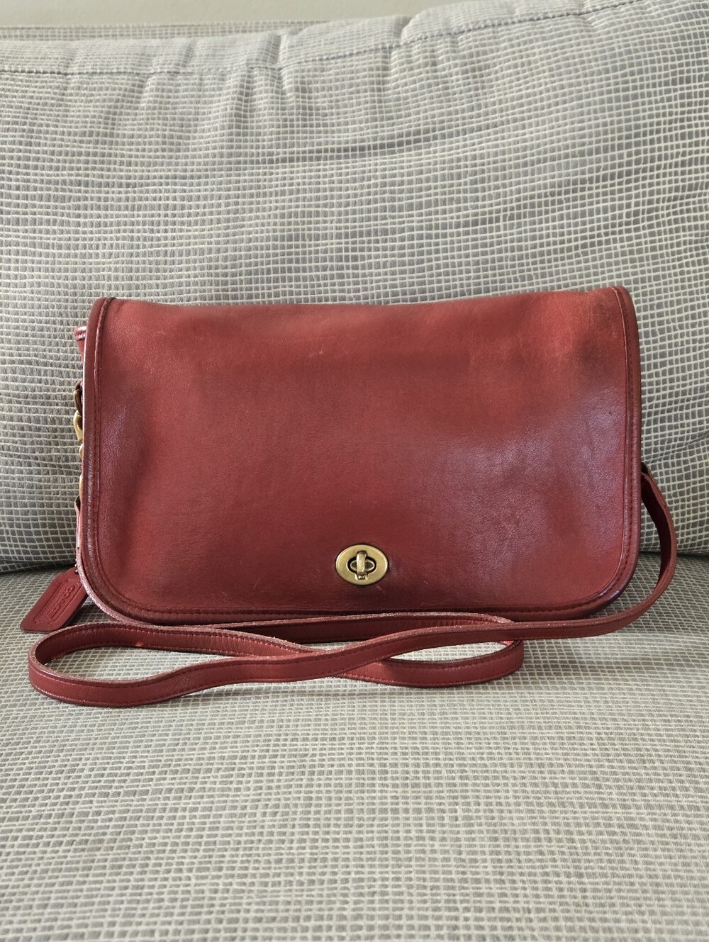 Coach Convertible Clutch 9635 Red Shoulder Bag Purse Crossbody Hangtag Vintage